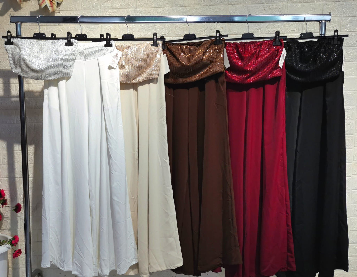 ✨ Duetto Scintillante – Coordinato top paillettes e pantalone fluido