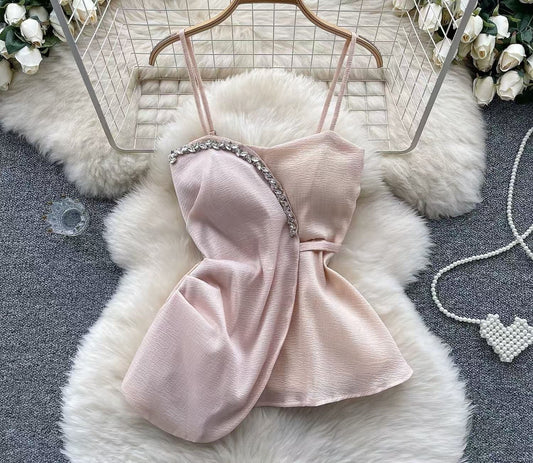 ✨ Incanto di Cristallo – Top chiffon con profilo gioiello